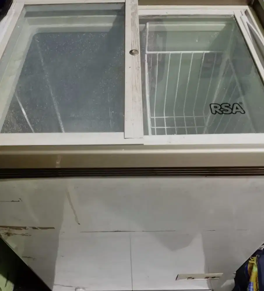 Freezer ex es batu pemakaian sendiri