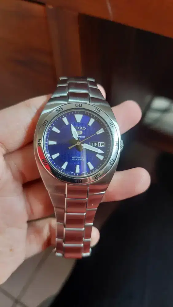 Seiko 5 Superior