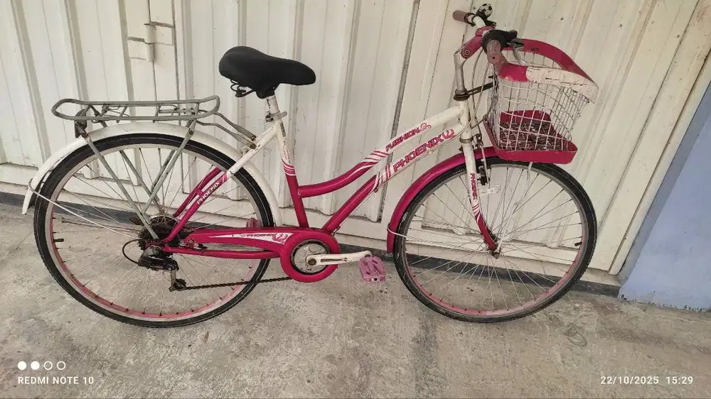 Sepeda keranjang 26 merk Phoenix