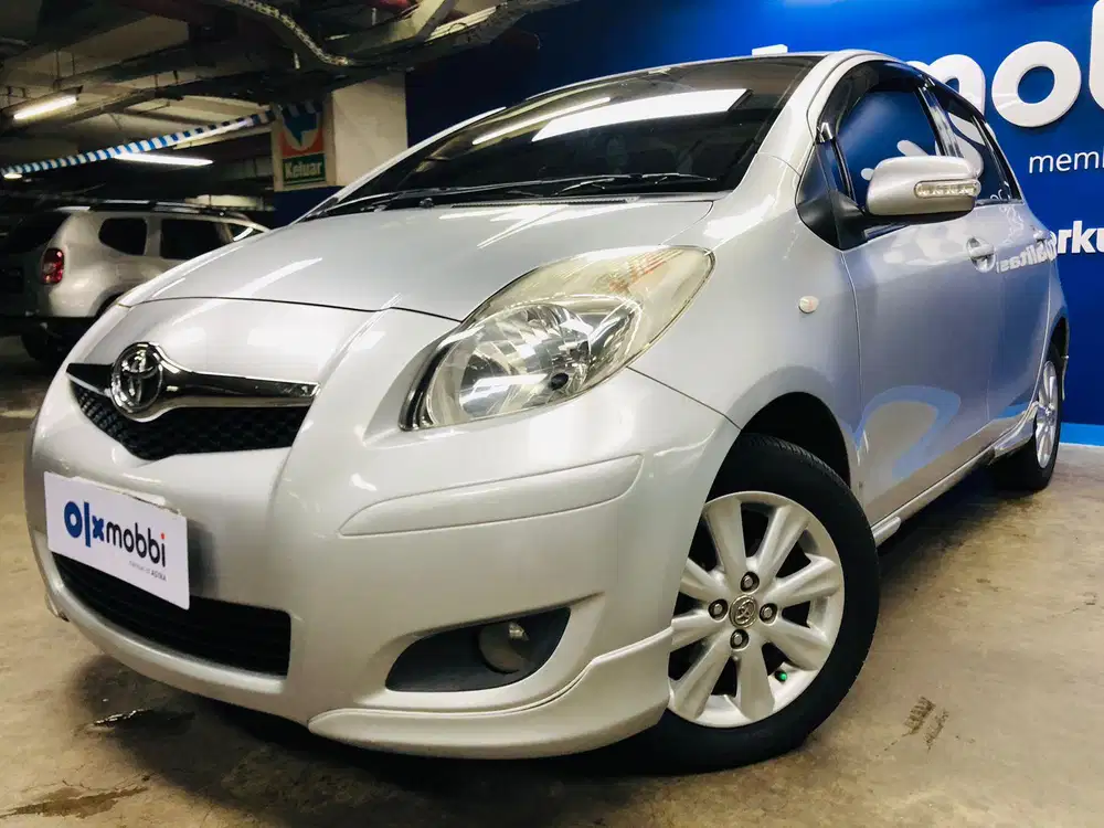 Pajak Panjang - Toyota Yaris 1.5 E Bensin-AT 2011