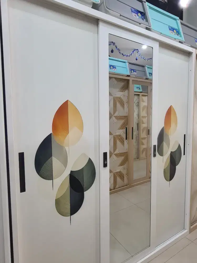 Lemari Besi 3pintu Olymsteel Murah Area Jogja(dwi)