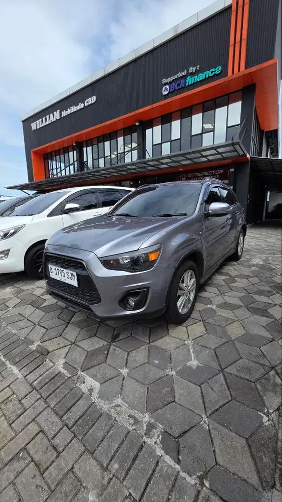 Mitsubishi Outlander Sport GLS 2.0L M/T 2014