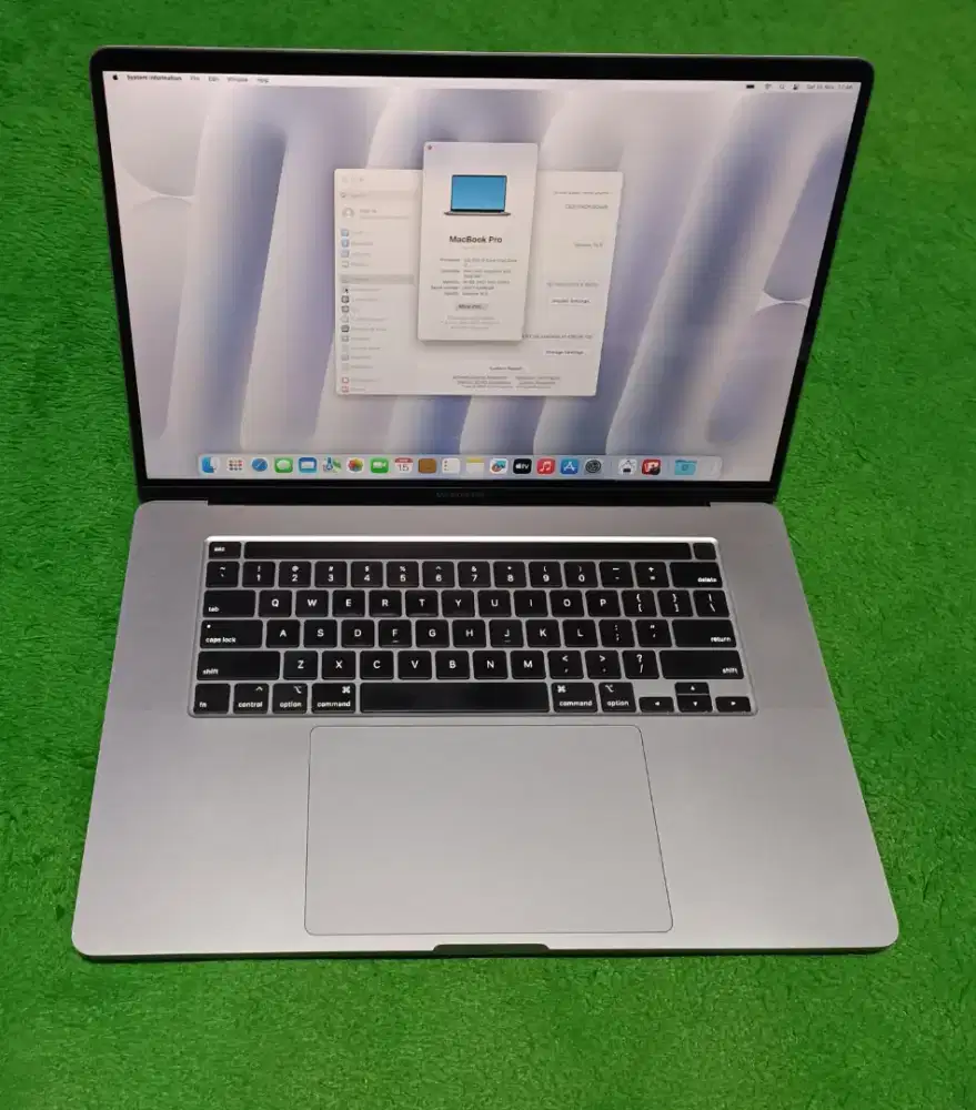 MacBook Pro 2019 16inch i7 16/512 Grey Touchbar Dual VGA Mulus Murah