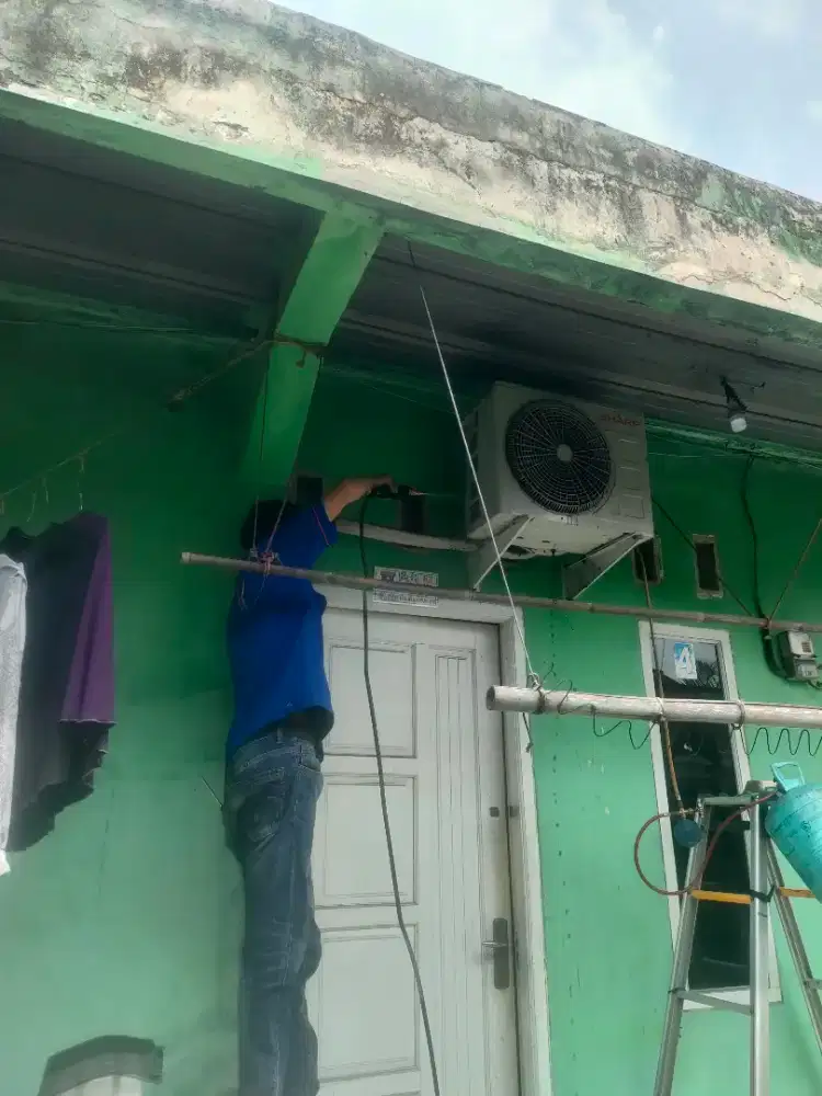 SERVIS AC MESIN CUCI KULKAS DLL