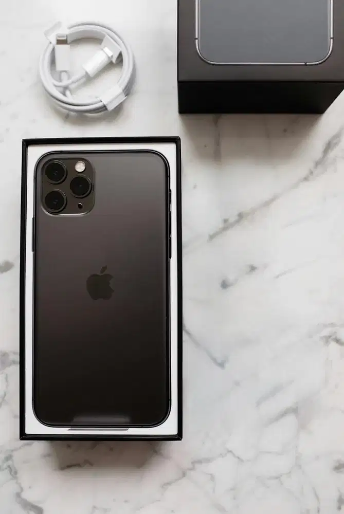 Jual Iphone 15 Pro Max Black Ibox 256 GB BH 98%