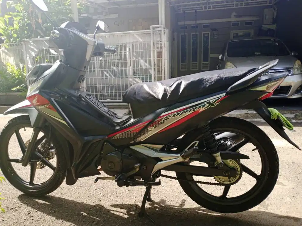 Jual Supra X 125 PGM FI 2020 Original Plat F