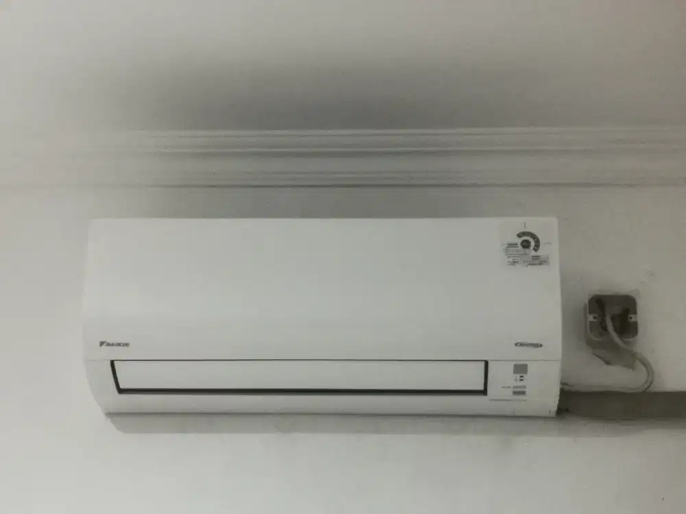 Dijual AC daikin 2PK inverter (like new)