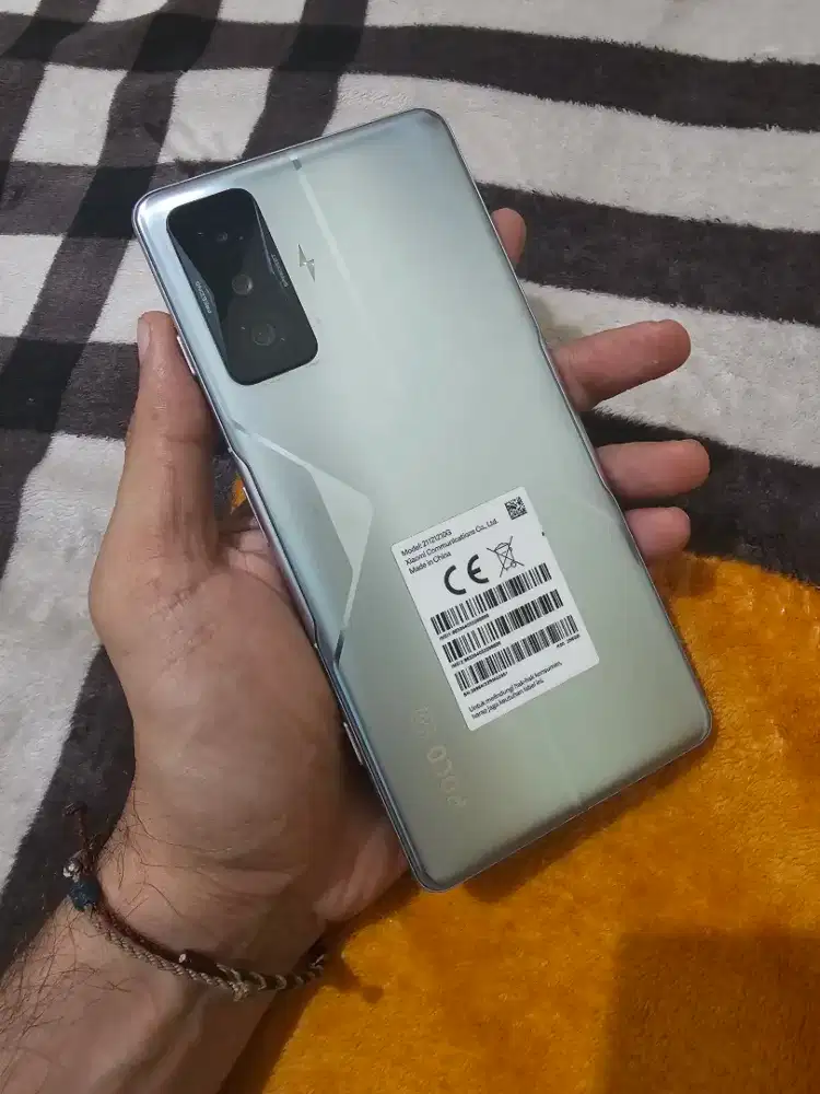 Poco F4 GT 12/256 fulset mulus normal bs tt