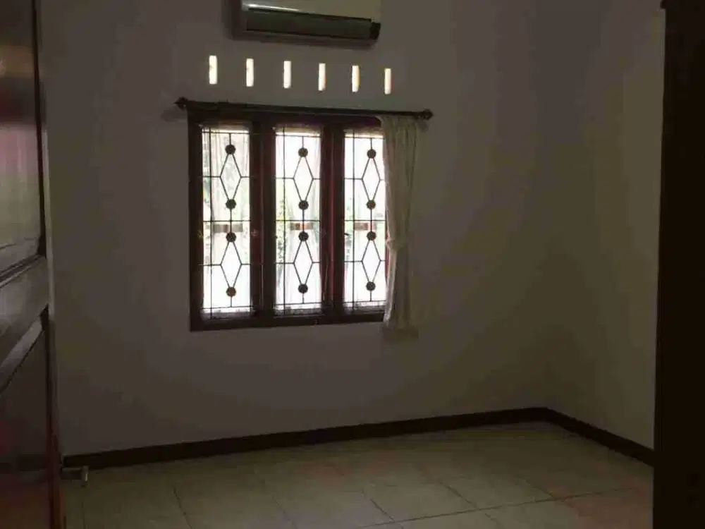 Rumah siap huni di Turangga belakang Horison