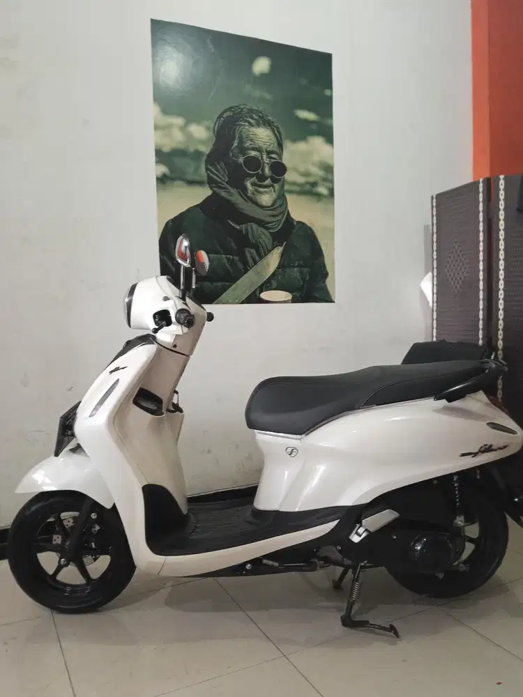 YAMAHA NEW GRAND FILANO AKS HYBRID 2023