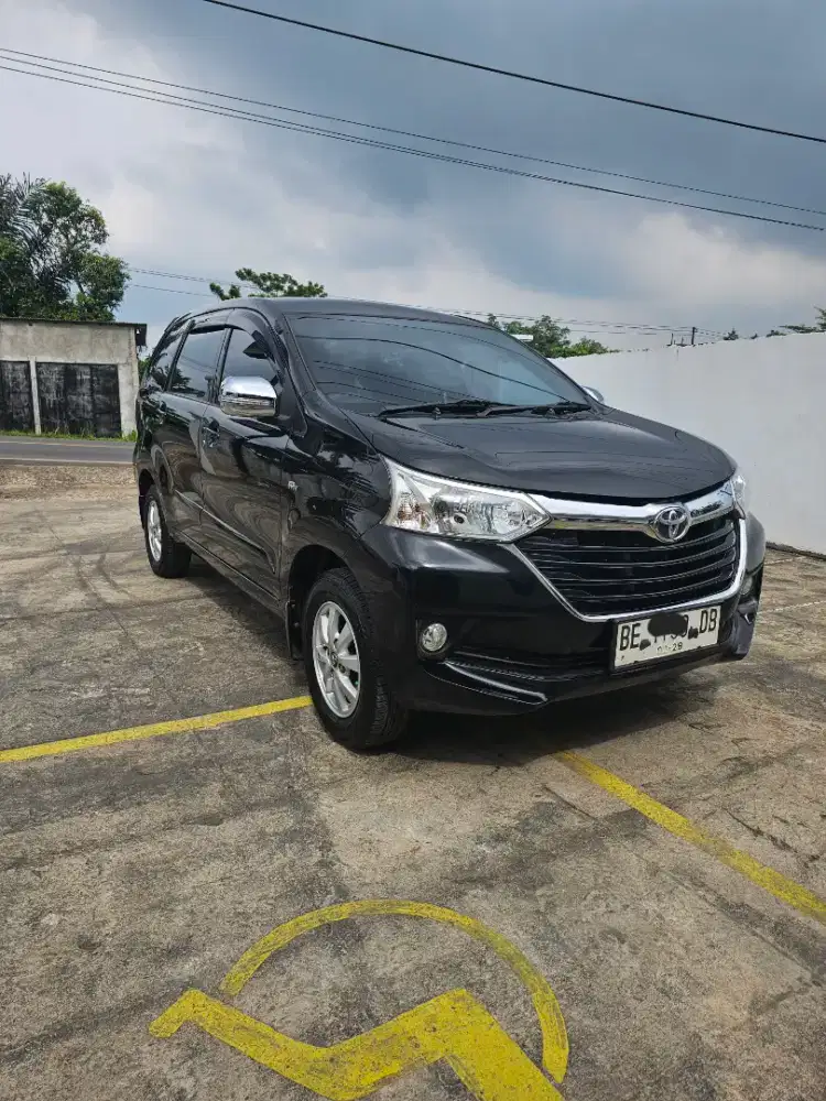 Di jual Toyota avanza tipe G m/t tahun 2018