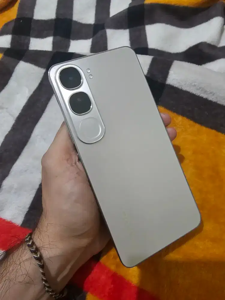 Vivo v40 lite 5G 12/512 msi grnsi fulset bs tt