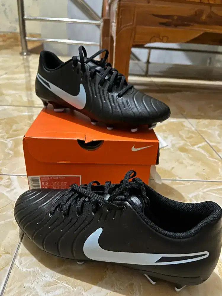 NIKE TIEMPO LEGEND 10 Sepatu Bola/Minisoccer Original