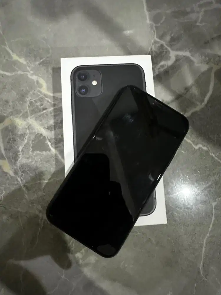 iphone 11 64GB.
