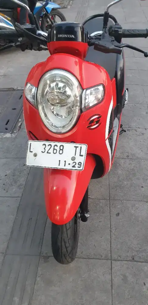 Scoopy Sporty th 2019 mulus pool pjk baru 08-2026