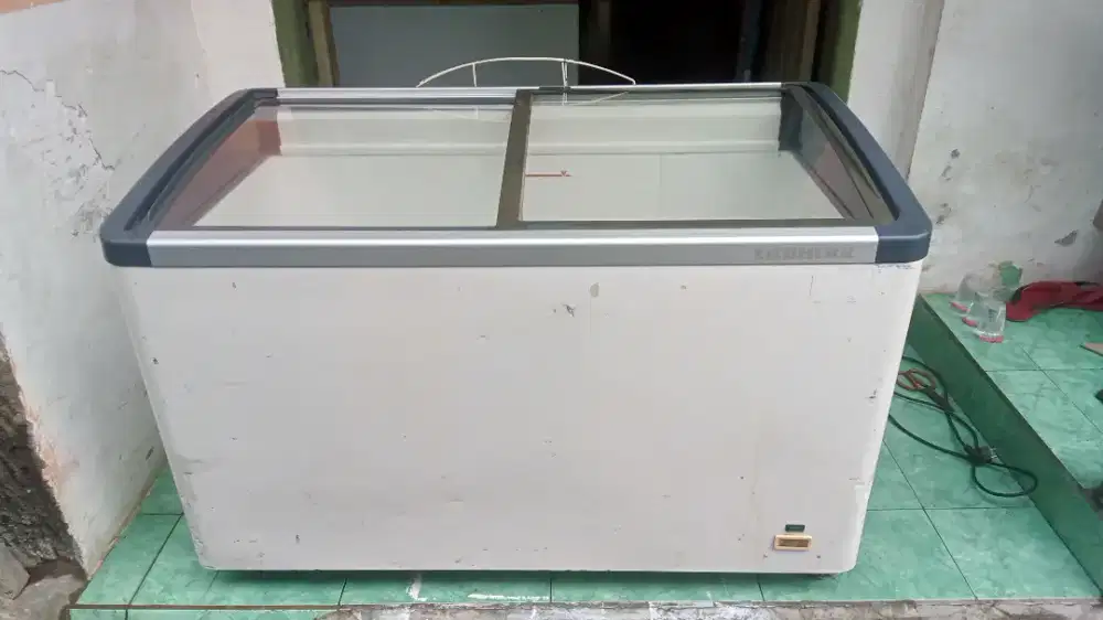 Freser box kapasitas 400 liter