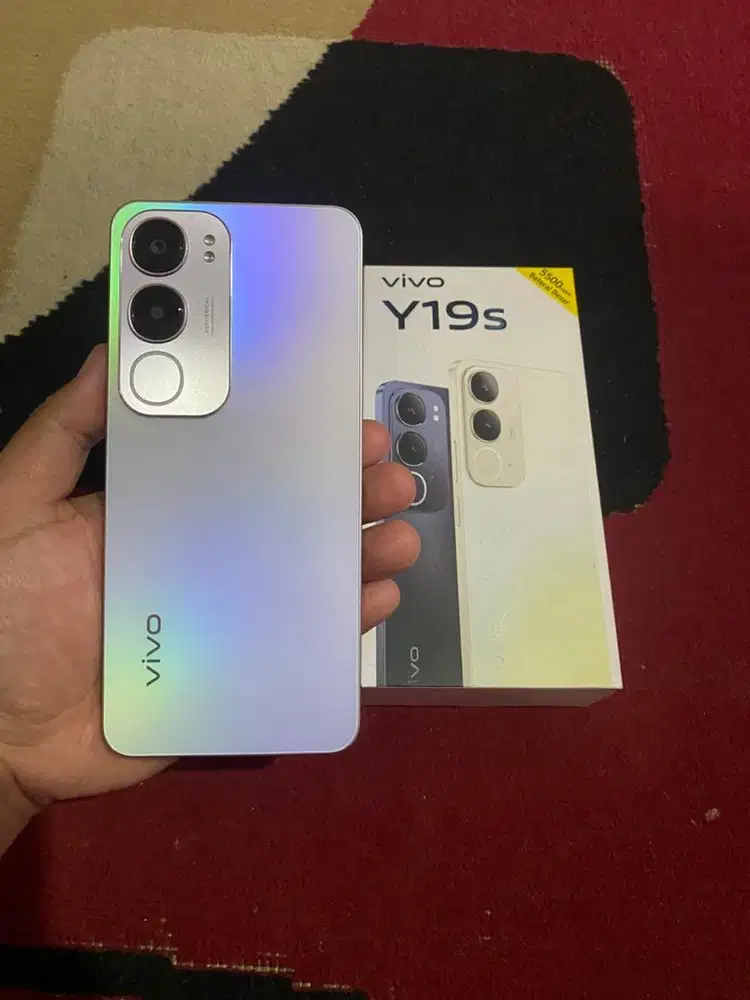 BISMILLAH VIVO Y19S RAM 4/128 FULSET NOMINES