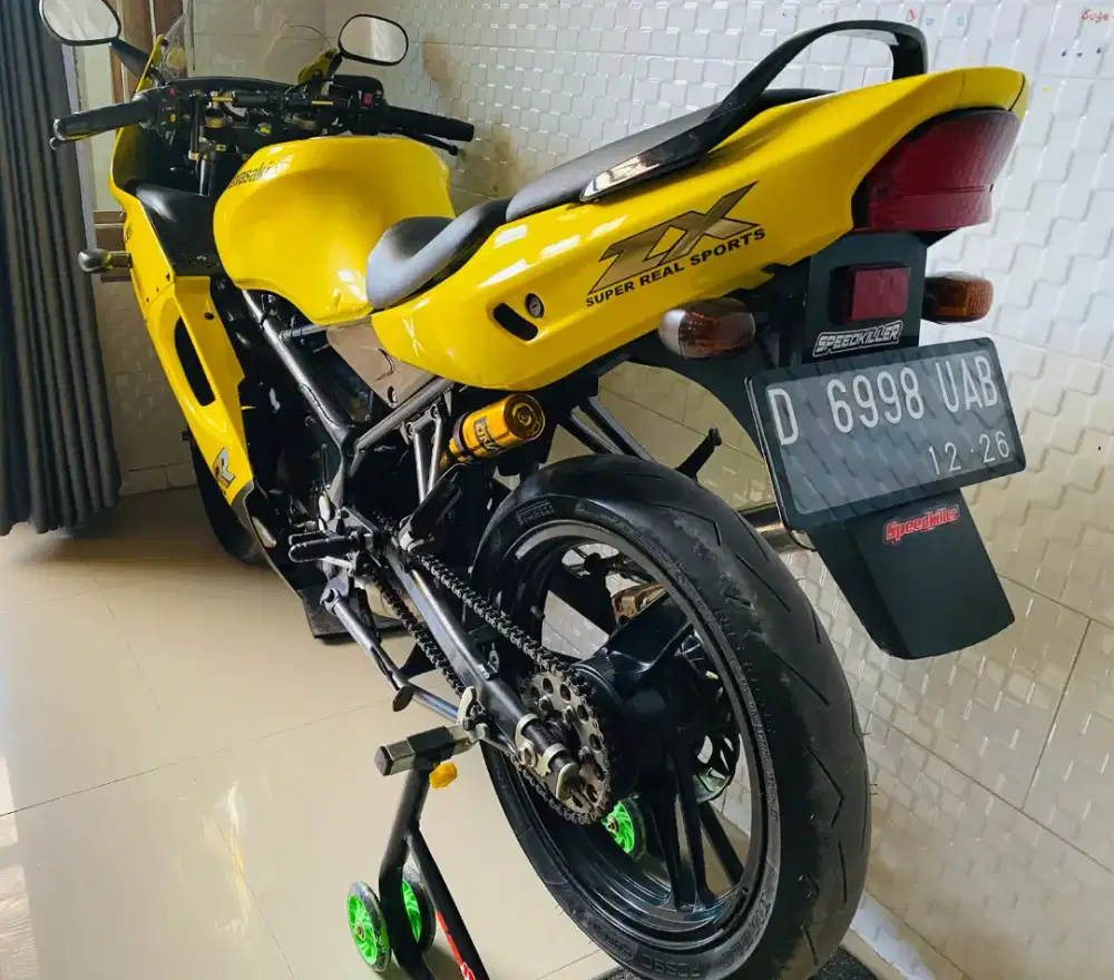 Kawasaki ninja rr