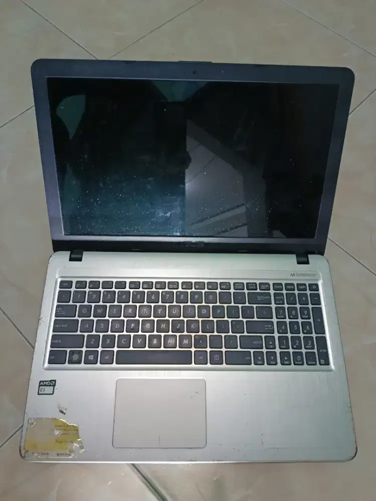 Laptop ASUS X540Y