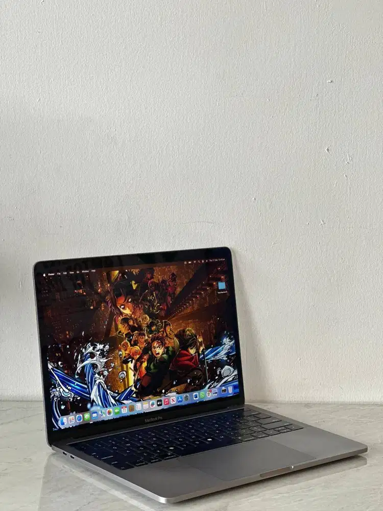 MacBook Pro 13inch Retina Touch Bar Intel Core i7 16/256GB 2018