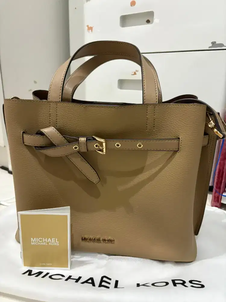 Michael Kors Emilia Large Satchel