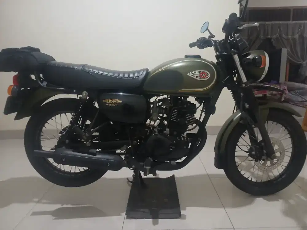 Kawasaki W175 SE