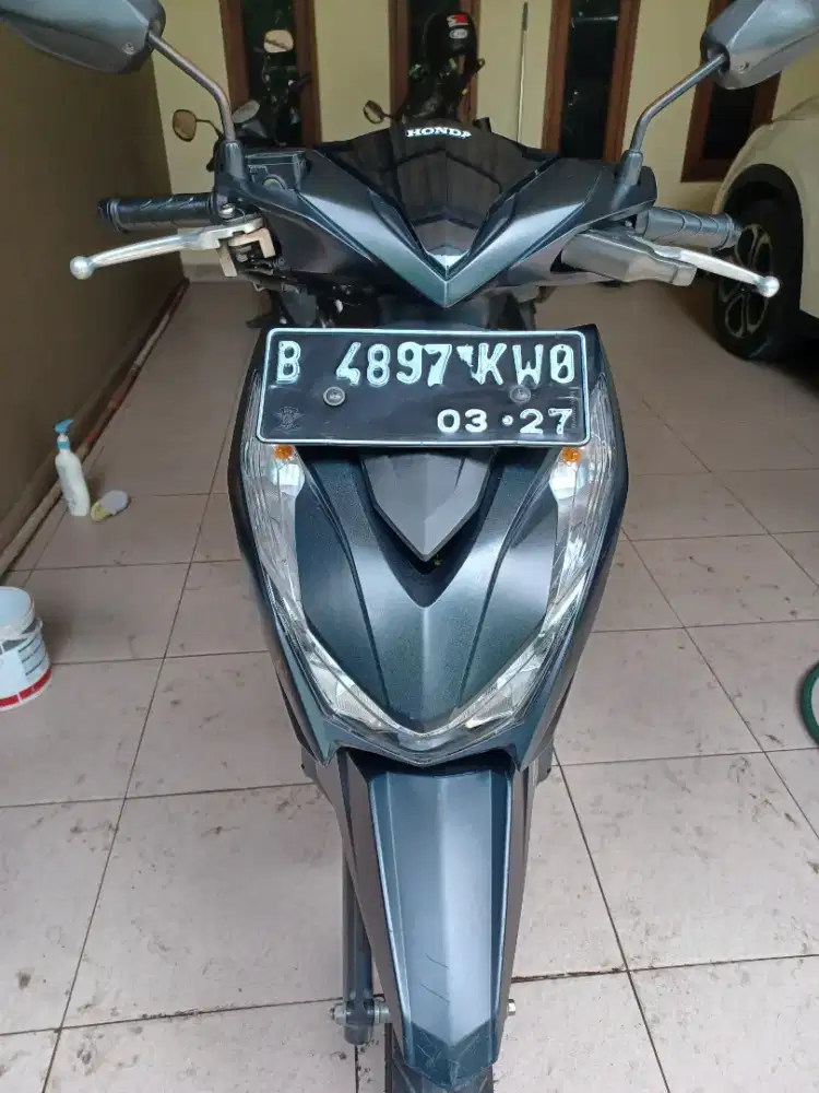 Dijual  motor   honda  beat thn 2022