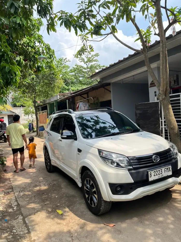 Daihatsu Terios Custom 2016
