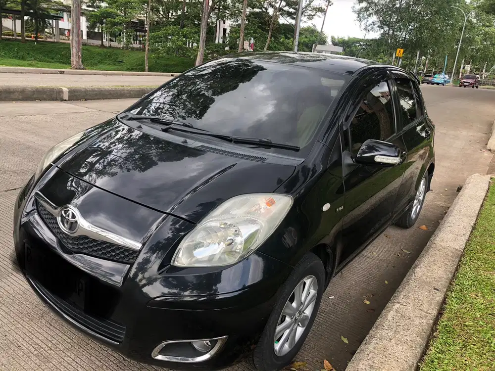 Toyota Yaris 2010 Bensin