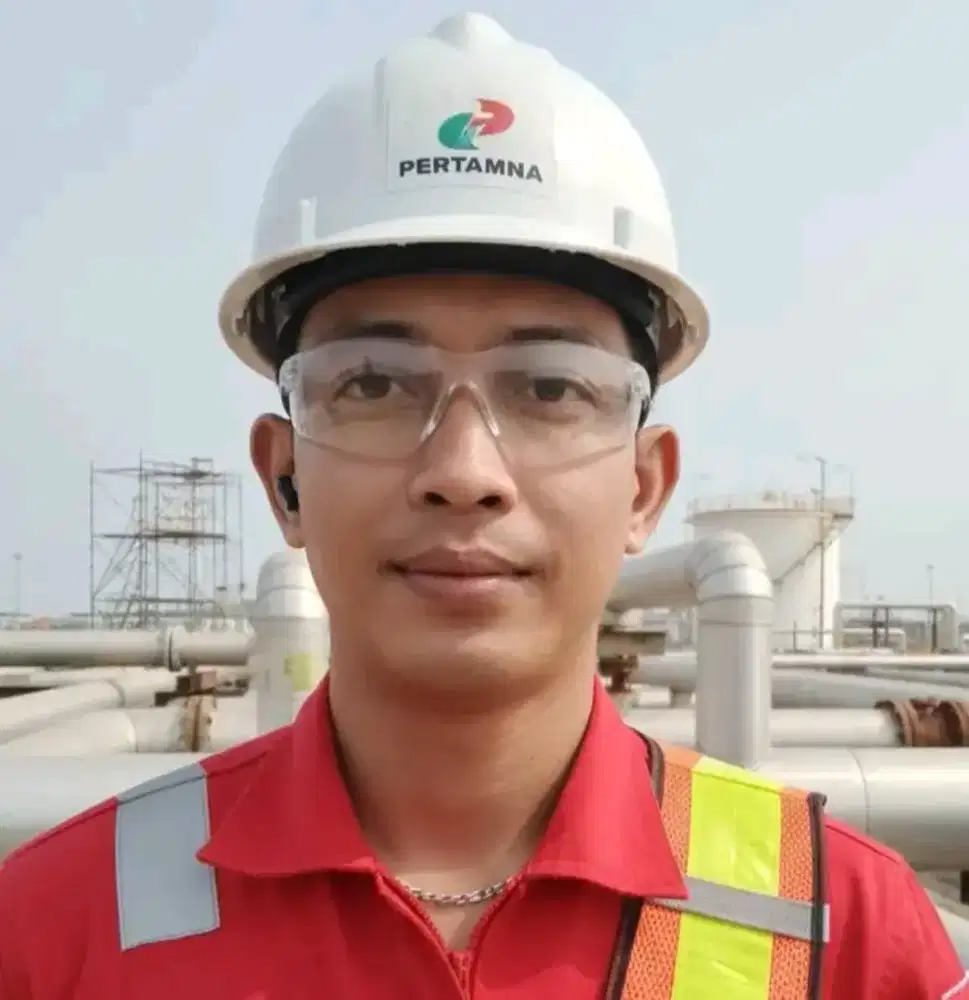 Perkenalkan saya C soetaji, Saya dari Cirebon Jawa barat