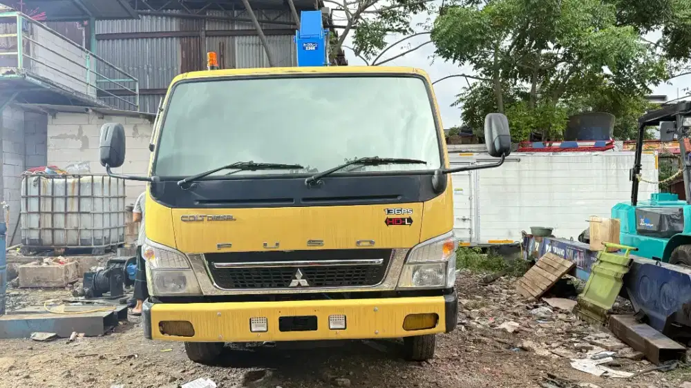 Dijual truck canter 136hdl thn 2020 crane 360 .5secsion k,x
