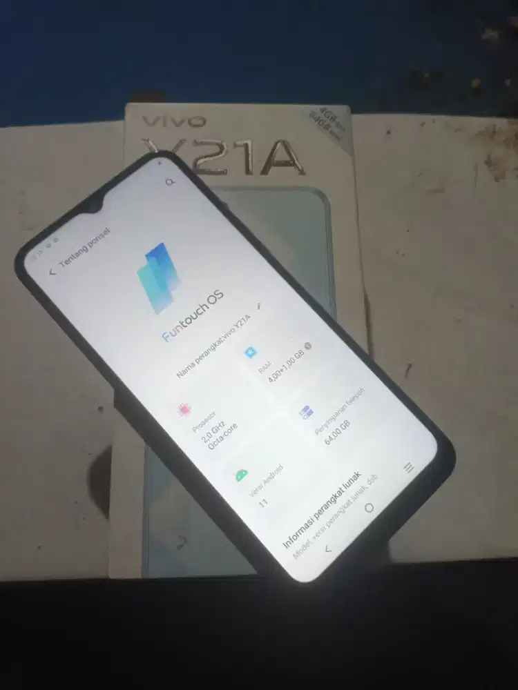 Vivo y21A 4+1/64 fullset no minus