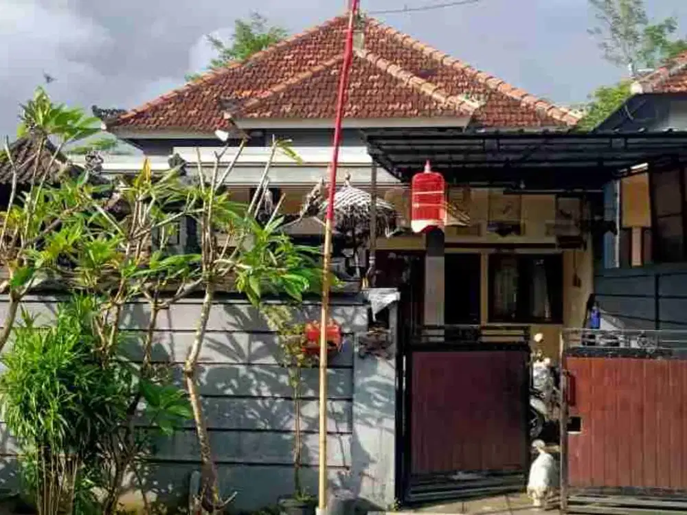 DIJUAL RUMAH LOKASI KOPERTIS CEKOMARIA
