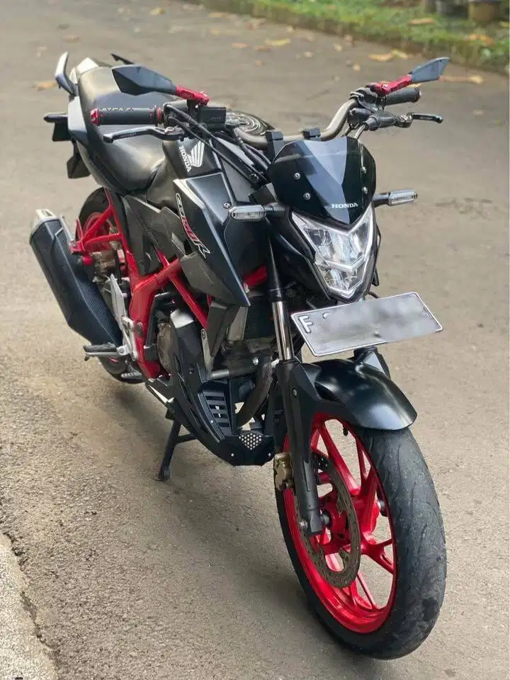 Honda CB 150R 2016 StreetFire New LED