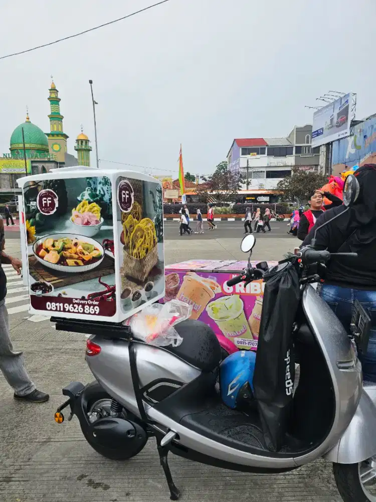Operator Penjualan Motor Box Produk Asinan Sayur & Buah