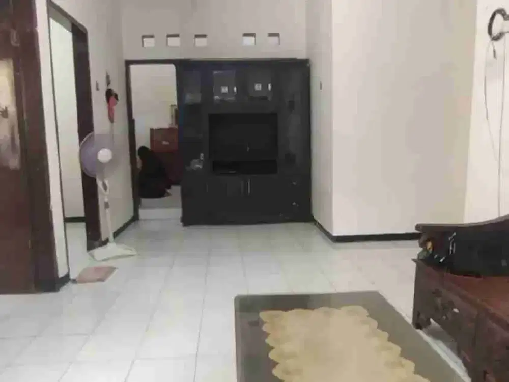 rumah second murah SHM lokasi strategis di suko sidoarjo kota