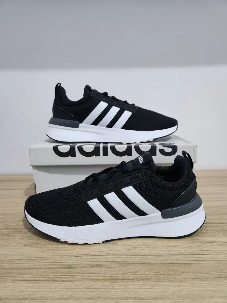 Sepatu Running Adidas Racer TR21 BNIB Original Resmi