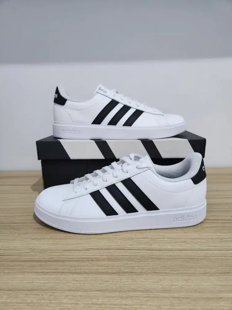 Sepatu Adidas Grand Court 2.0 BNIB Original Resmi