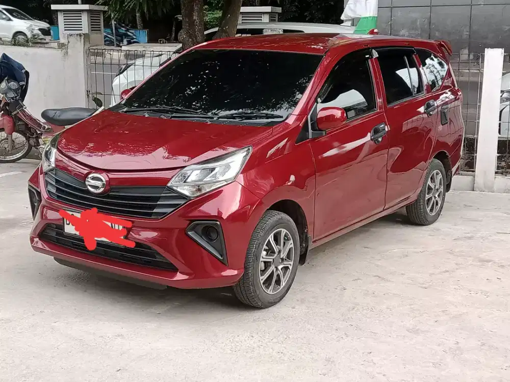 Di jual mobil daitsu sigra.tipe M.tertinggi 1000cc