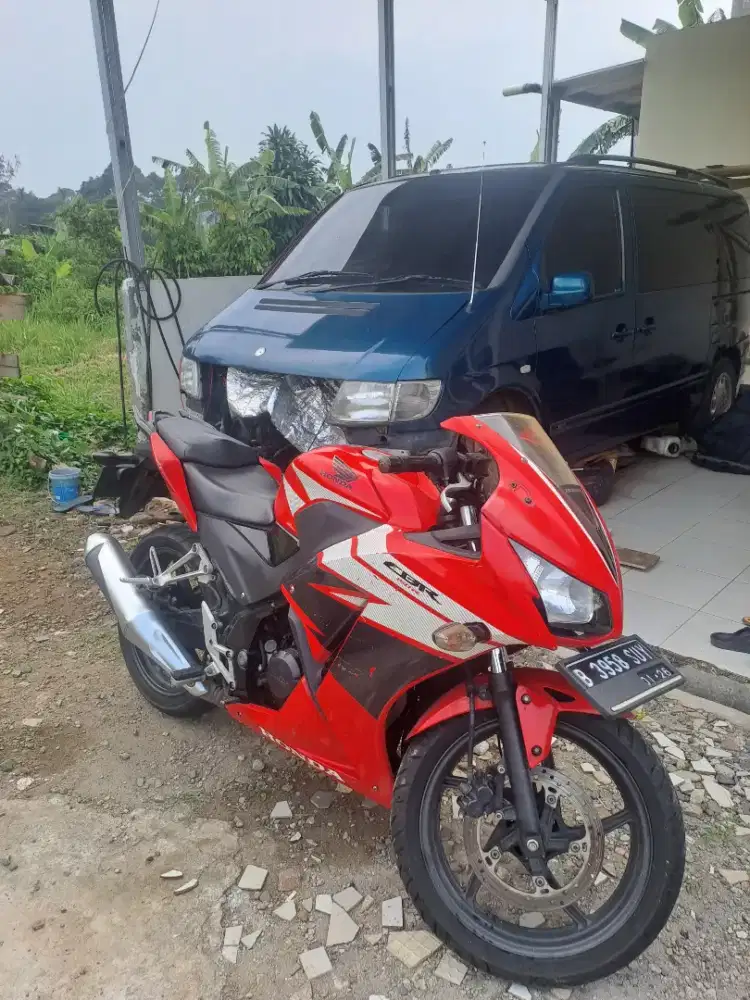 HONDA CBR 150CC