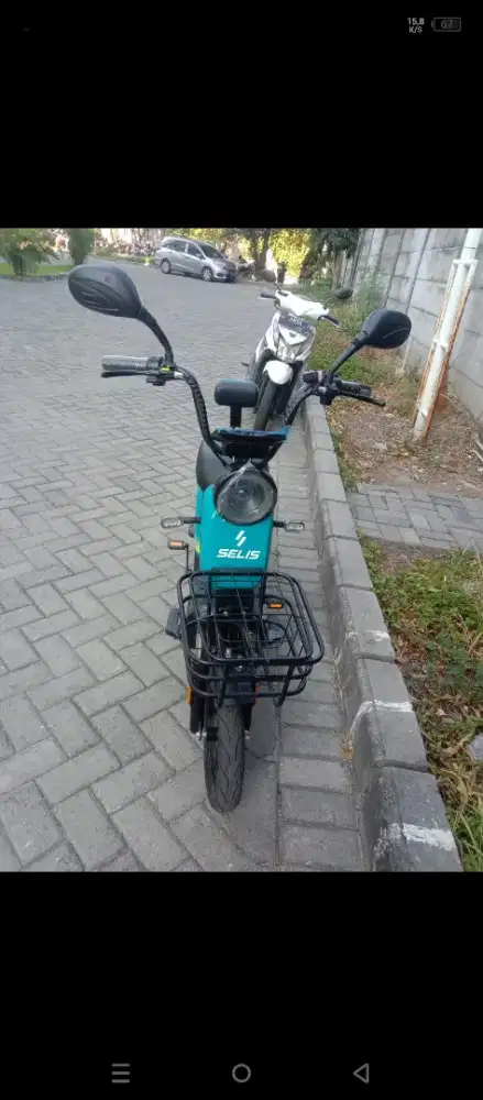 SEPEDA LISTRIK SELIS