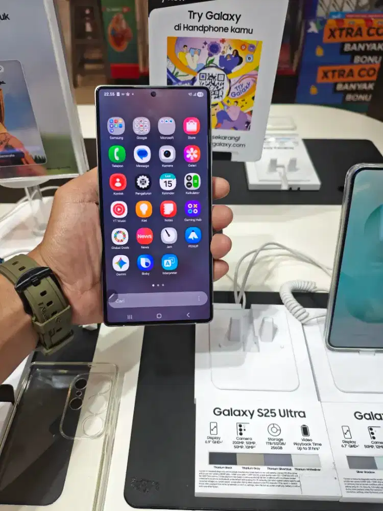 Samsung galaxy S25 ultra 256GB , Bisa cicilan bunga 0% cukup KTP.