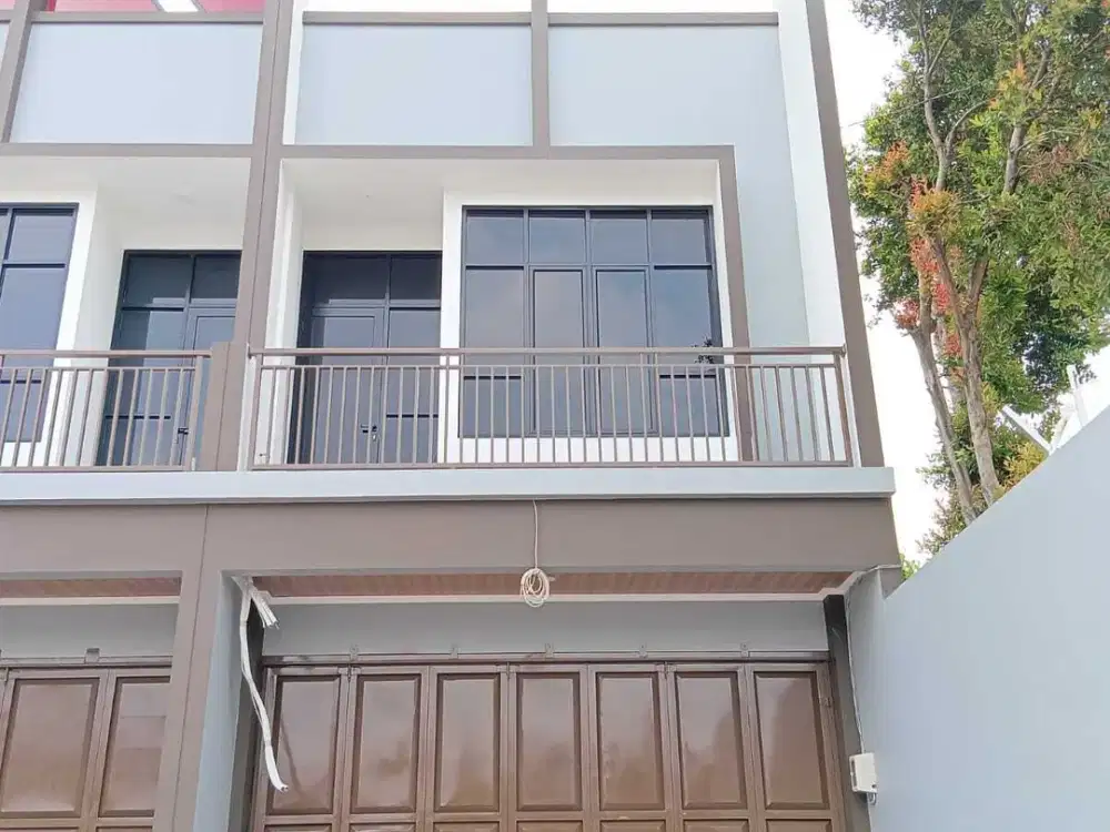 Ruko Murah Terluas samping Jalan Raya di Jatiasih dekat Tol Jatiasih