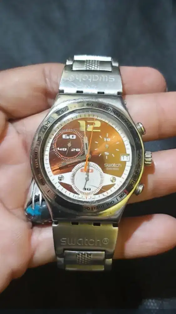 Watch Irony (kondisi off)