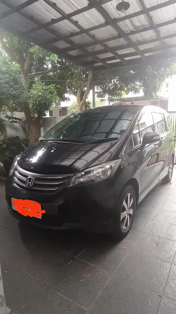Honda Freed 2011 Bensin