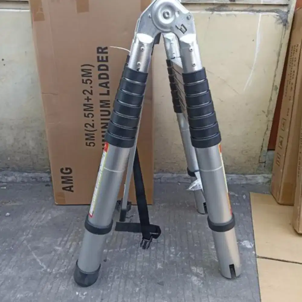 Tangga teleskopik Alumunium