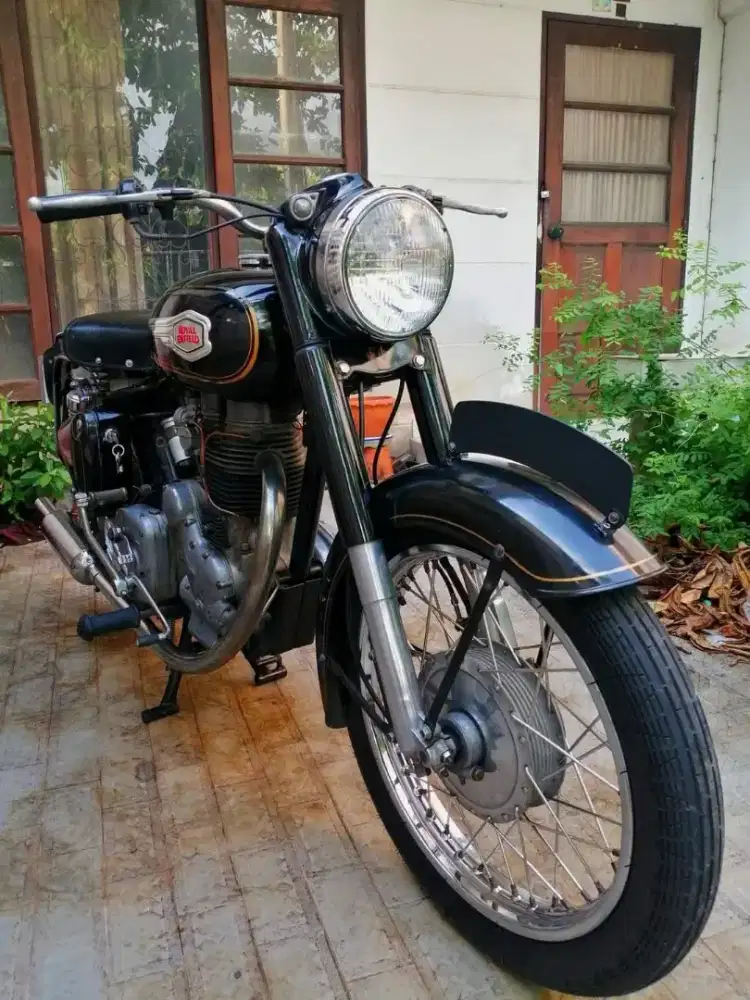 Royal enfield bullet 350