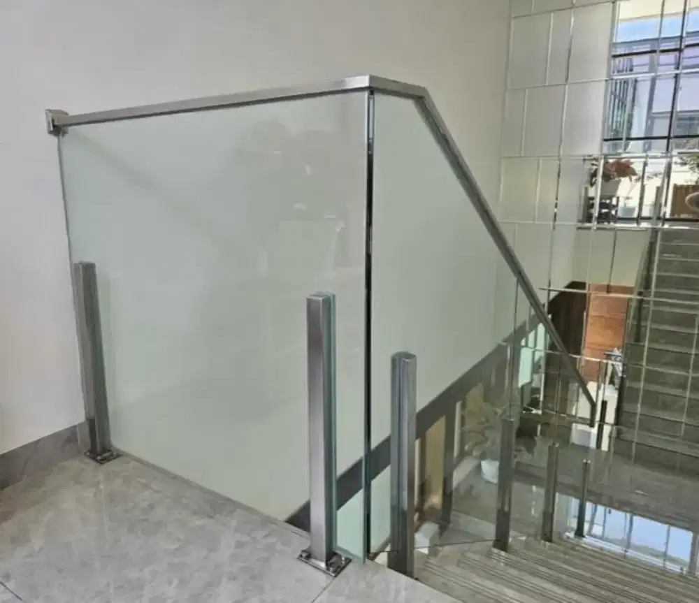 Kanopi atap alderon rs