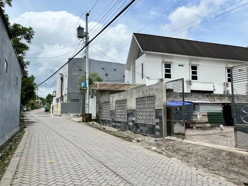 Tanah Spesial di Kampus UII, Muka 30m & 10m, SHM Ready