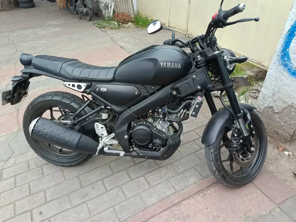 Yamaha XSR 2022 (Black)